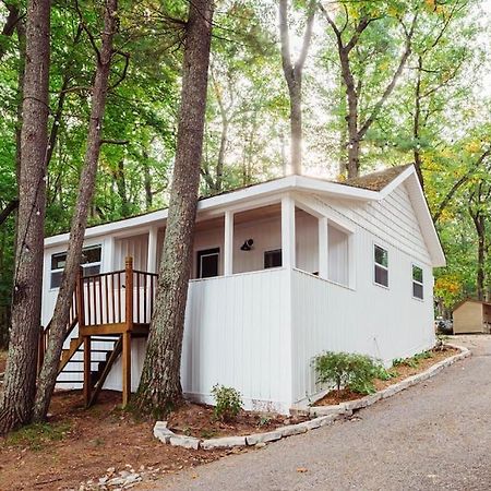Arbutus Lake 3 Bedroom Cottage 트래버스 시티 외부 사진