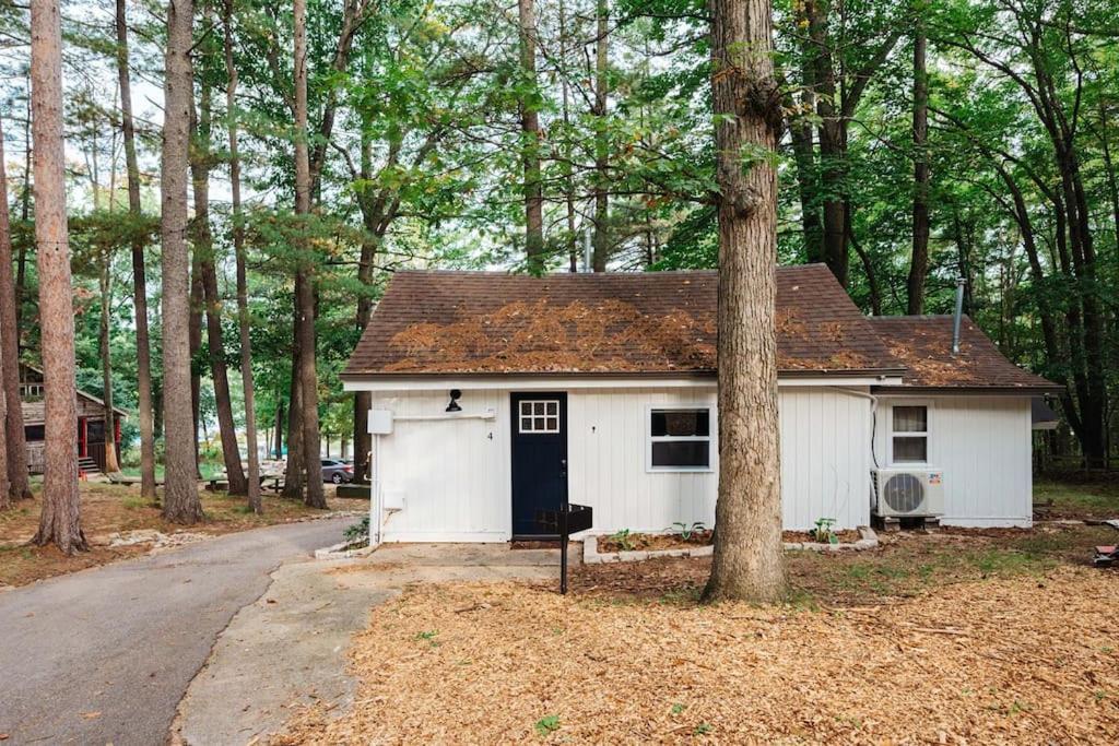 Arbutus Lake 3 Bedroom Cottage 트래버스 시티 외부 사진